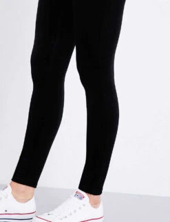 Spanx Velvet Leggings -Reiss Shop 121 3004166 2070 BLACK ALT05