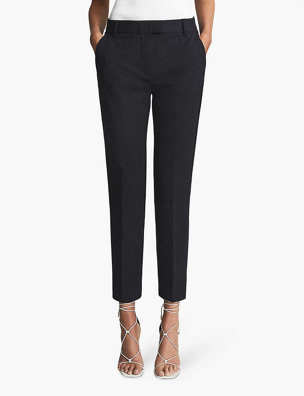 Reiss Joanne Tapered Woven Trousers 3 Reiss Joanne Tapered Woven Trousers - Image 3