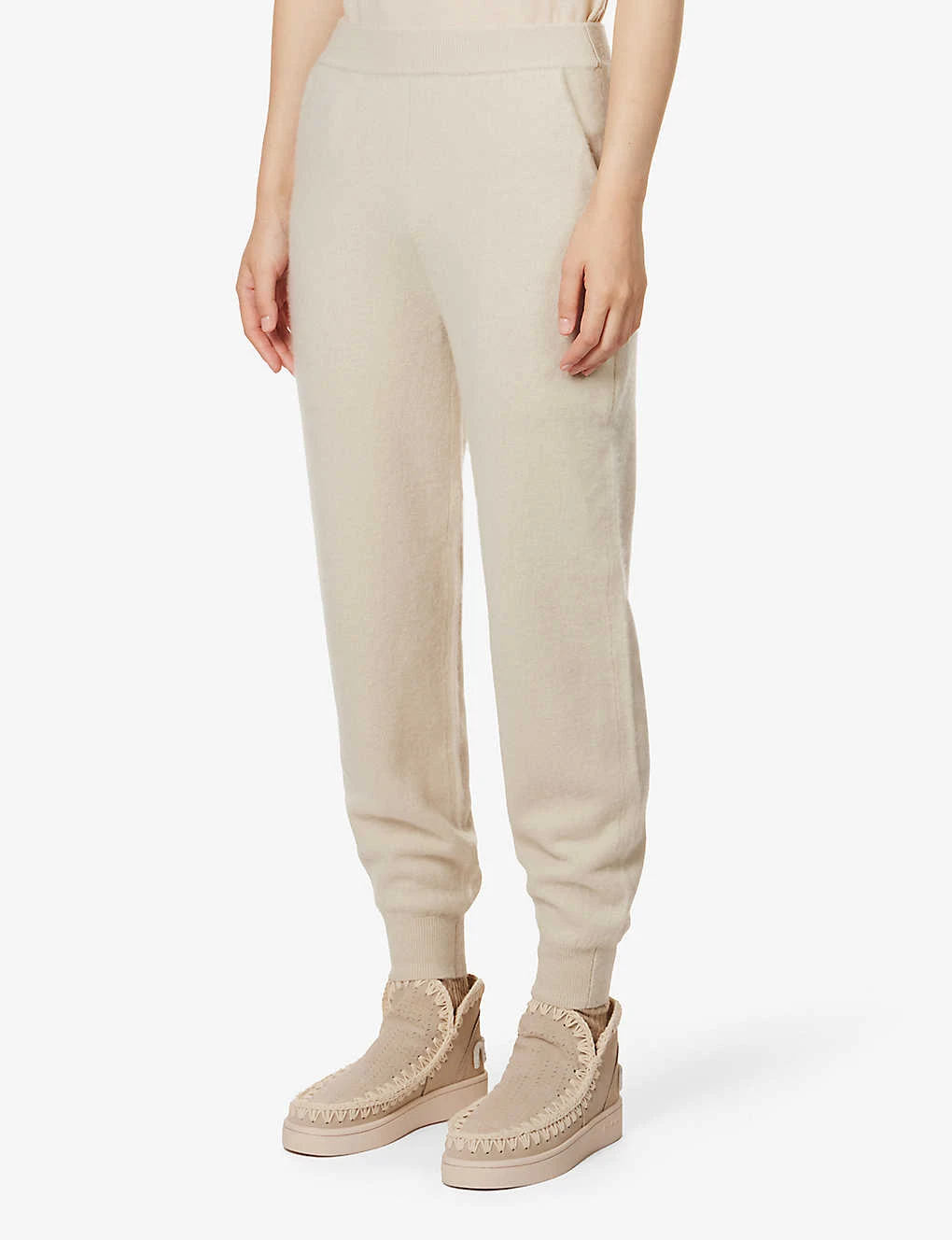 Hotoveli Tapered Mid-rise Cashmere Jogging Bottoms 3 Hotoveli Tapered Mid-rise Cashmere Jogging Bottoms - Image 3