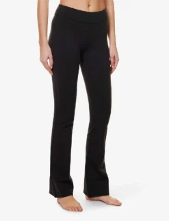 Airbrush Flared-leg Low-rise Stretch-woven Leggings -Reiss Shop R04111687 BLACK ALT02