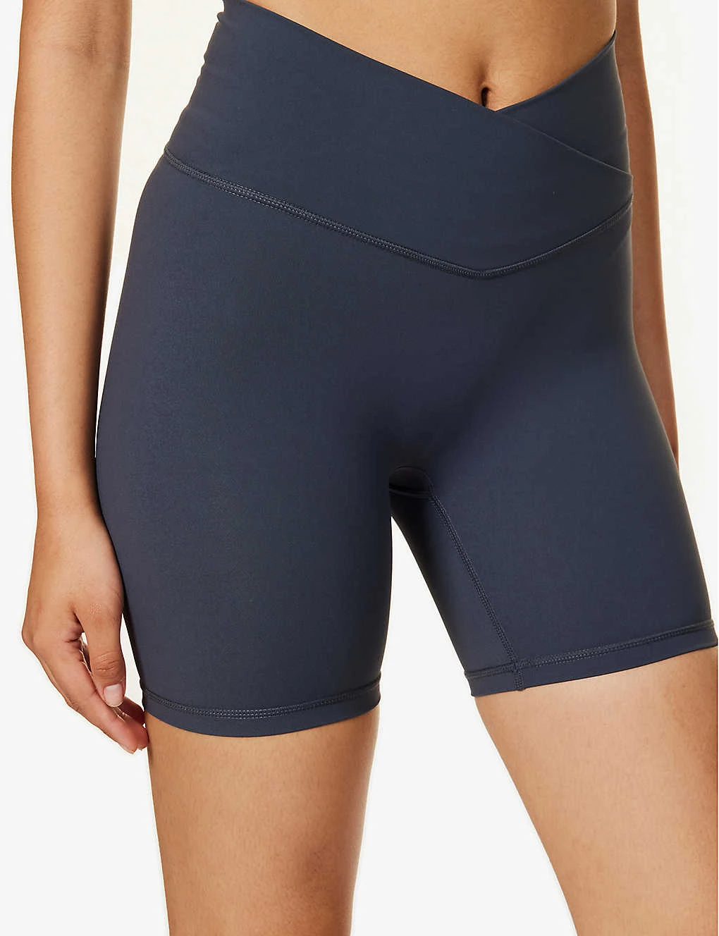 Ultimate Wrap-over High-rise Stretch-woven Shorts 5 Ultimate Wrap-over High-rise Stretch-woven Shorts - Image 5