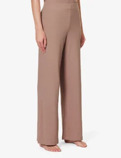 Narine Wide-leg Cotton-blend Trousers 7 Narine Wide-leg Cotton-blend Trousers -Reiss Shop R04183730 MAUVEMIST ALT02