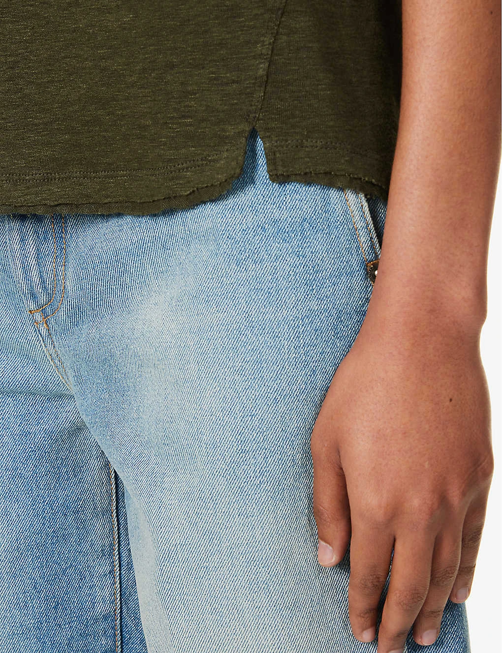 FRAME Easy True Distressed-trim Organic-linen T-shirt 5 FRAME Easy True Distressed-trim Organic-linen T-shirt - Image 5