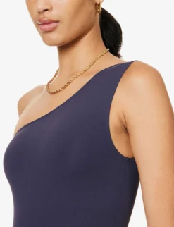 ERES Effigie One-shoulder Swimsuit 7 ERES Effigie One-shoulder Swimsuit -Reiss Shop R04198476 BAINDEMINUIT ALT03